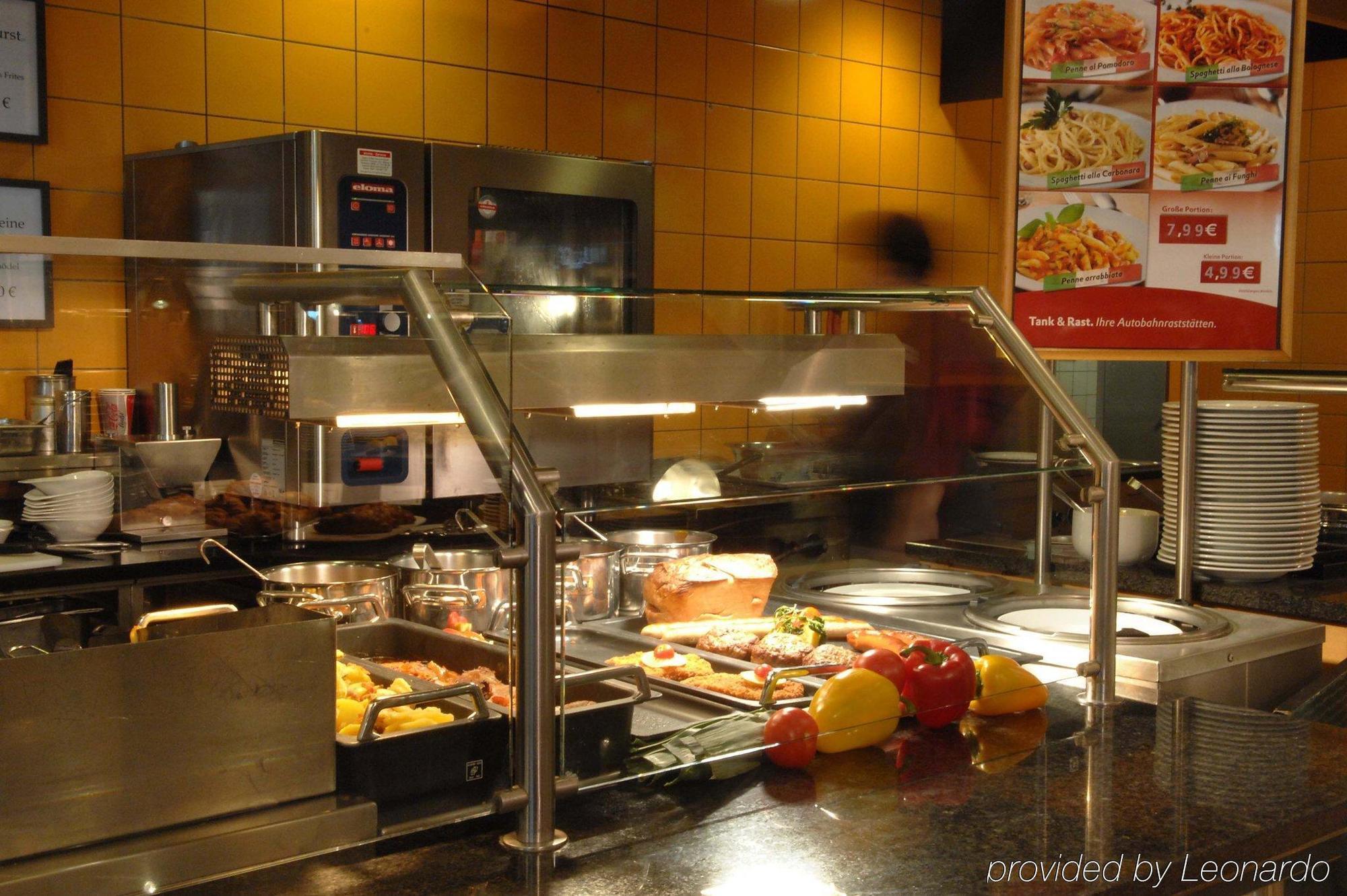 Hotel Leipheim Süd Restaurante foto