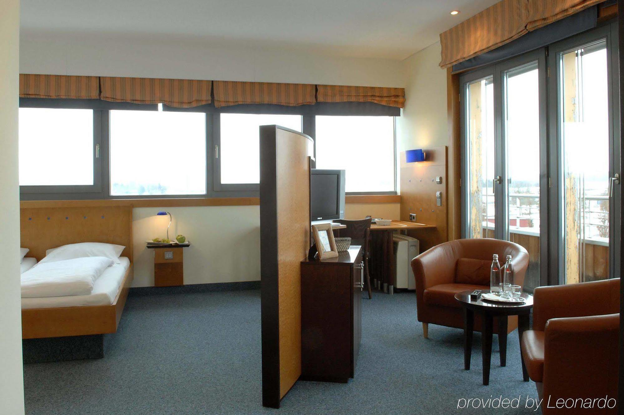 Hotel Leipheim Süd Habitación foto